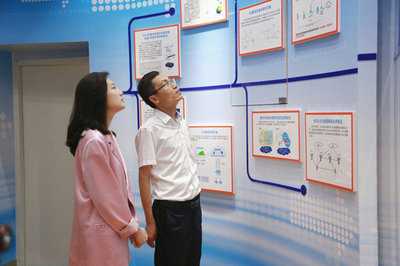 重慶電信工程師為數(shù)字生活發(fā)展按下“快進(jìn)鍵”
